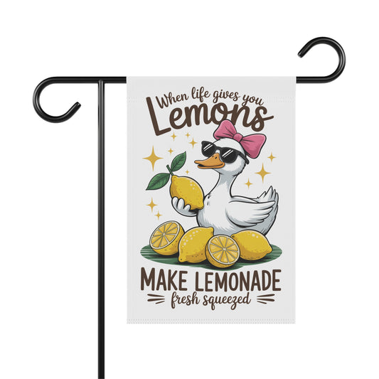 Garden Flag — "When Life Gives You Lemons Make Lemonade" Cute Duck Lemonade Yard Banner